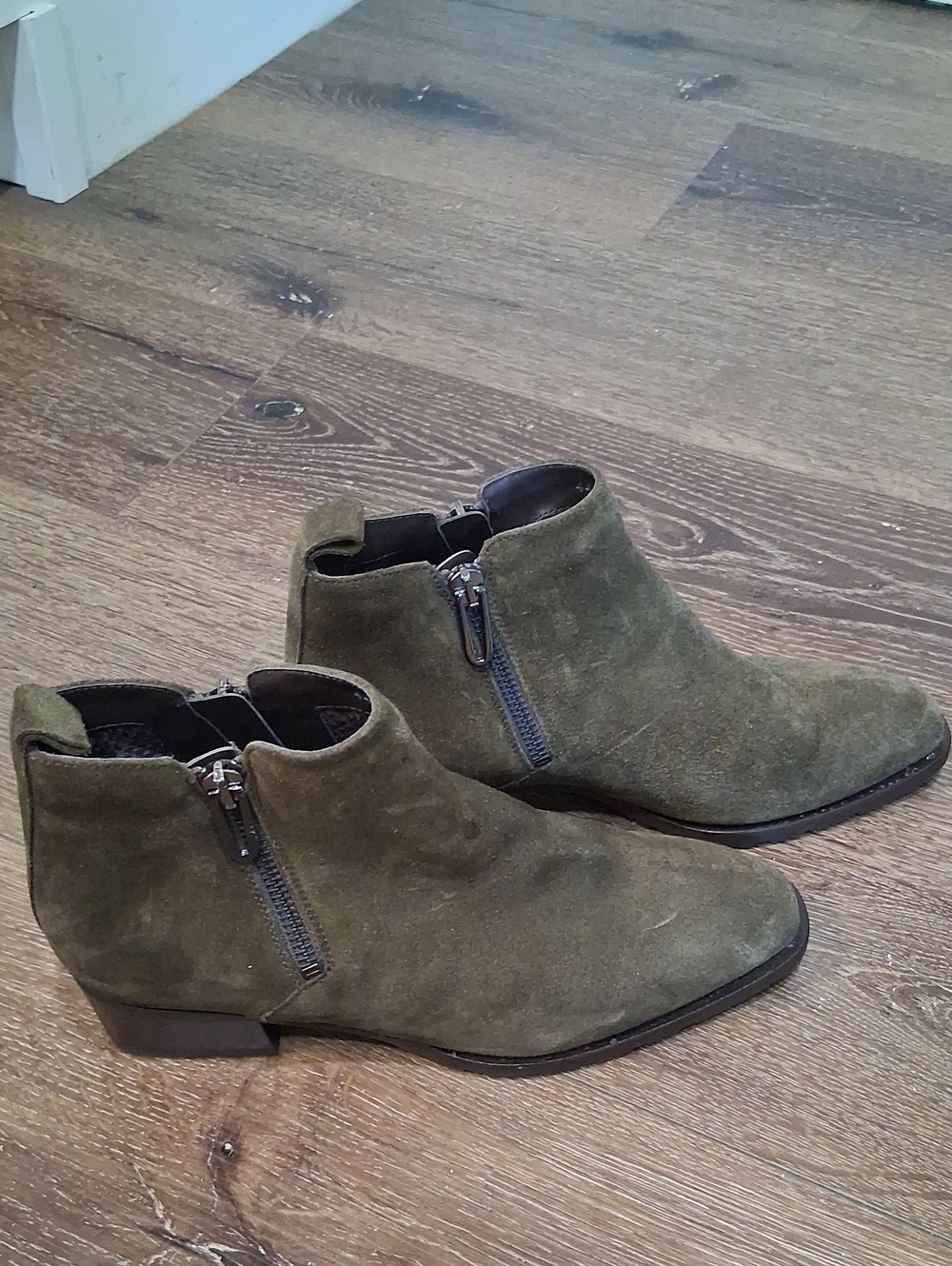 Aquatalia Suede Fantina Ankle Boots in Olive Green - Picture 4 of 8